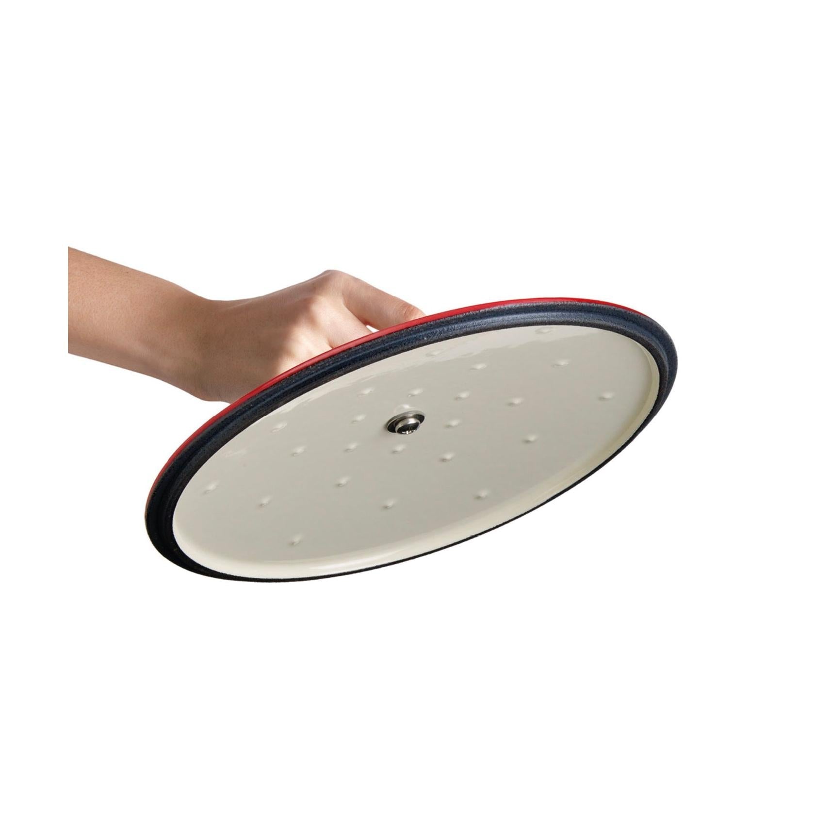 Oval Cast Steel Casserole Dish - Red
