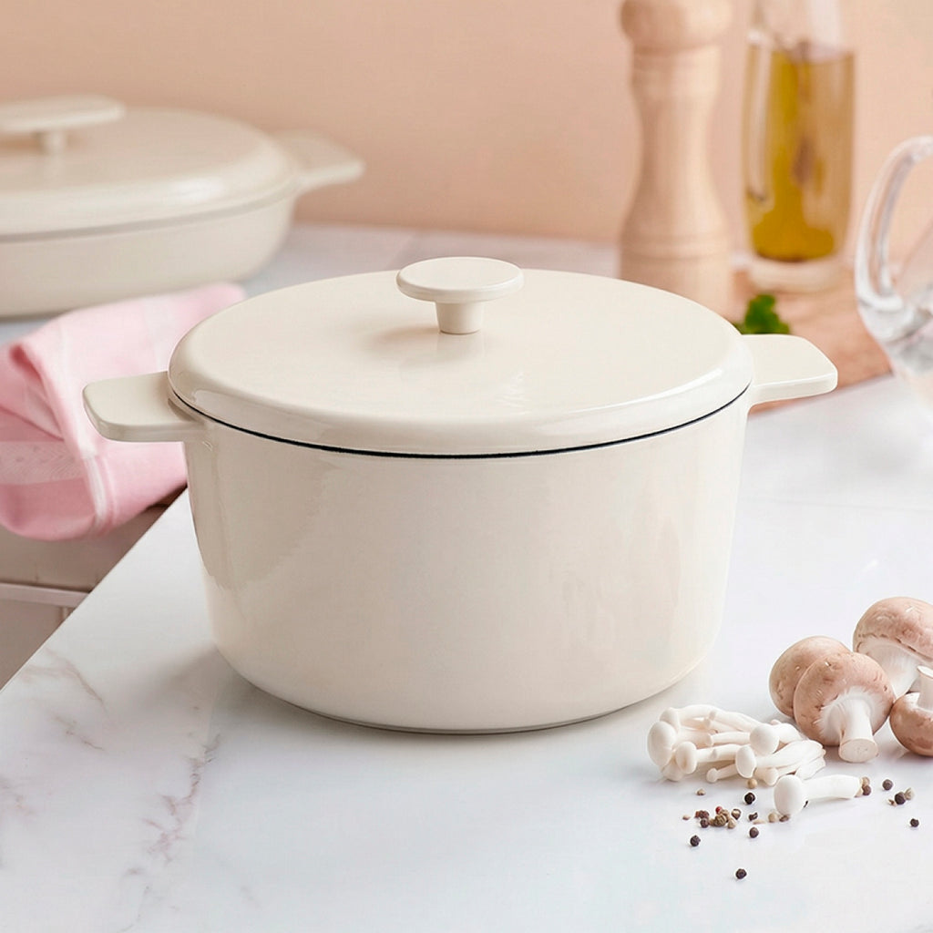 Cocotte rotonda con coperchio - crema