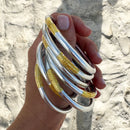 Brazalete budista - mantra dorado plateado