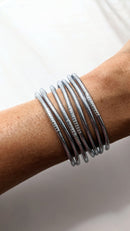Brazalete budista fino - plata