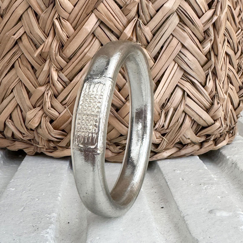 Jonc bouddhiste plat 12mm - silver