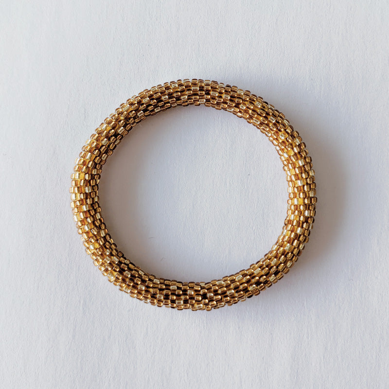 Pulsera nepalí #5 (oro antiguo)