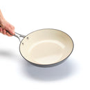 Set De 3 Poêles En Fonte Émaillée Avec Poignée En Inox - Gris Foncé/Crème + Set De 3 Separateurs De Poêle - Foncé/Crème + Noir