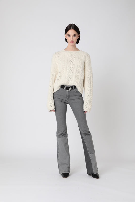 Berenice - Plain Leather Belt with Ball Buckle - Black