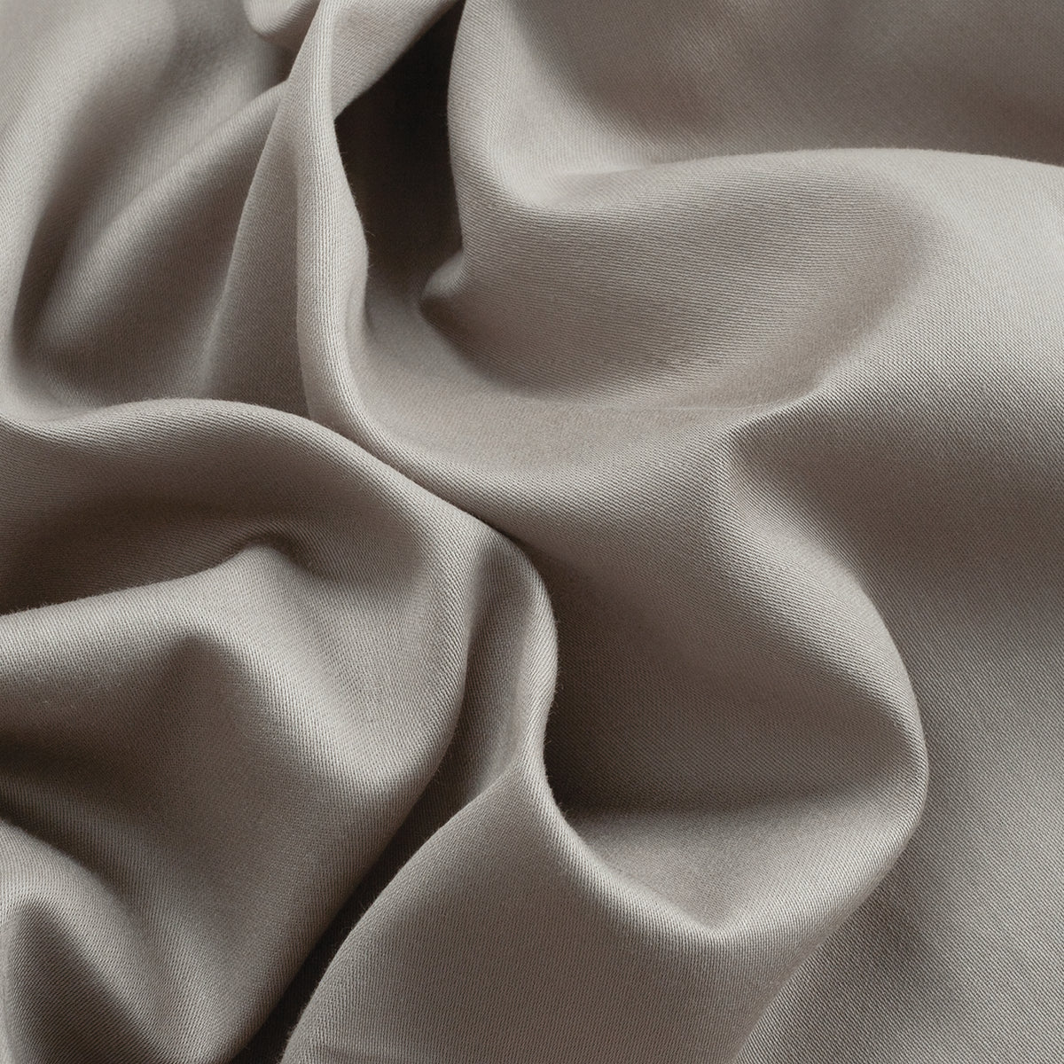 Laken katoensatijn - Uni 1 Baratta taupe 01