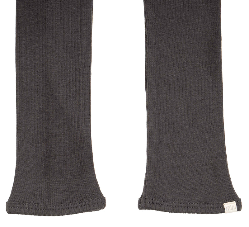 Leggings Arona de lana merino Almost Black - Selección Minimalisma disponible en amaetc.com, concept store ecológico para niños