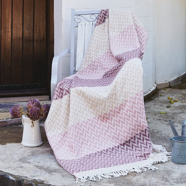 Plaid Tissé - Rose / Mauve - Chevron