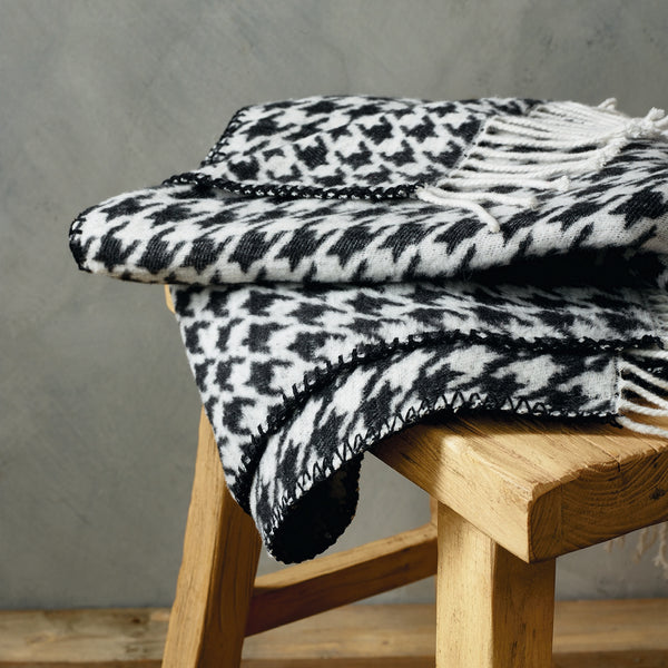 Plaid Tissé - Noir / Blanc - Pied De Poule