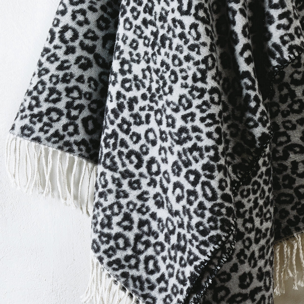 Plaid Tissé - Noir / Gris Foncé - Leopard