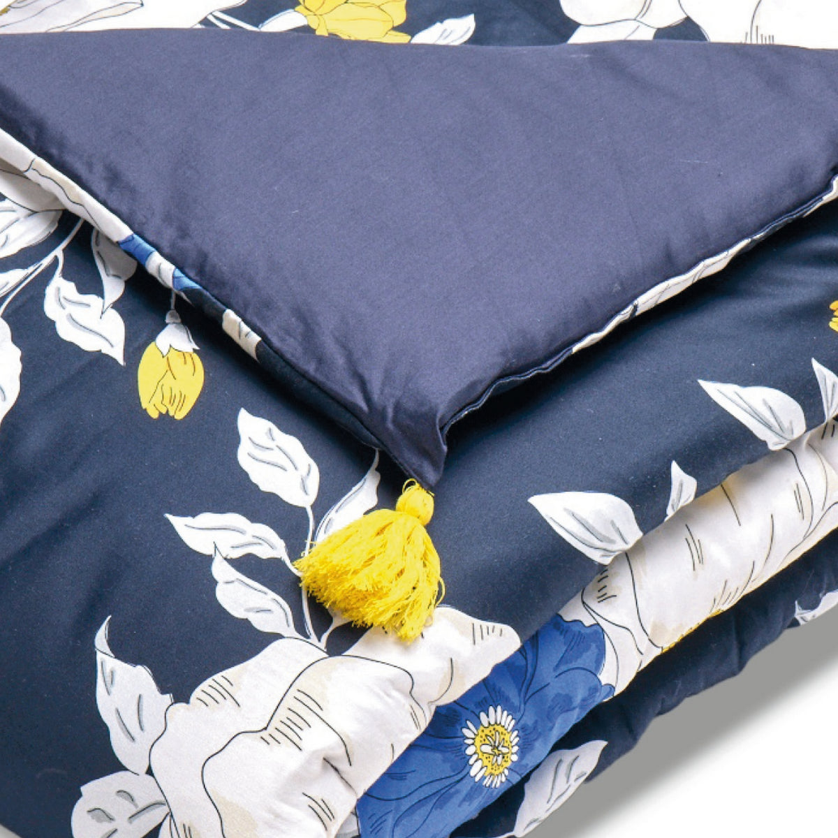 Quilt With Tassels - Dark Blue - Nuit Fleurie