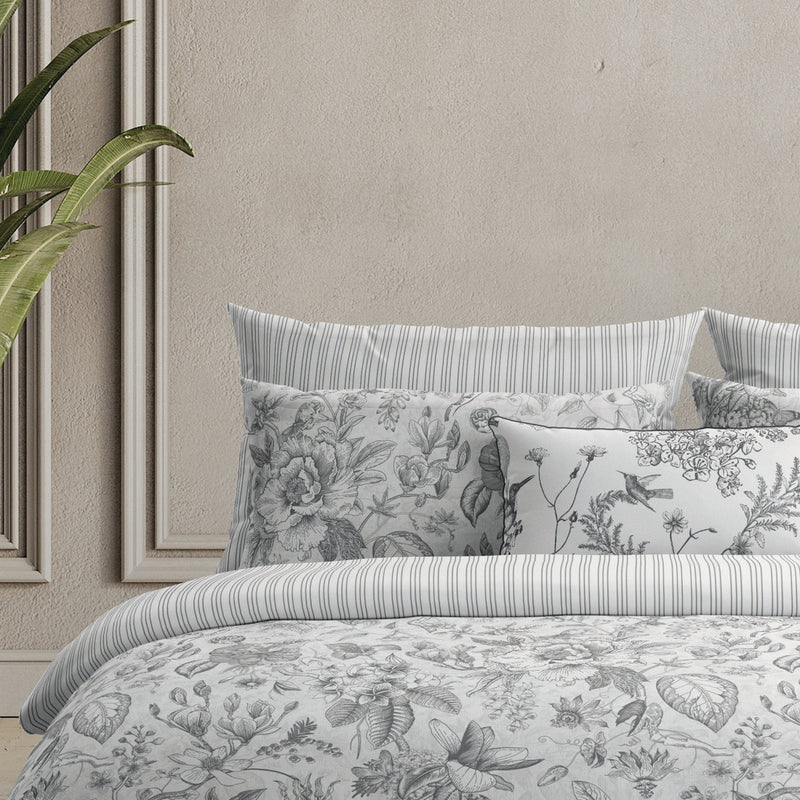 Fleurs Esquissées - Housse De Couette + Taie D'Oreiller - Satin De Coton - Blanc