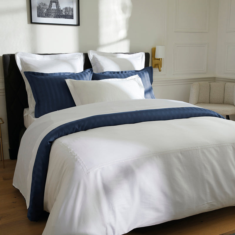 Paris - Housse De Couette + 2 Taies D'Oreiller - Satin De Coton - Blanc / Blanc