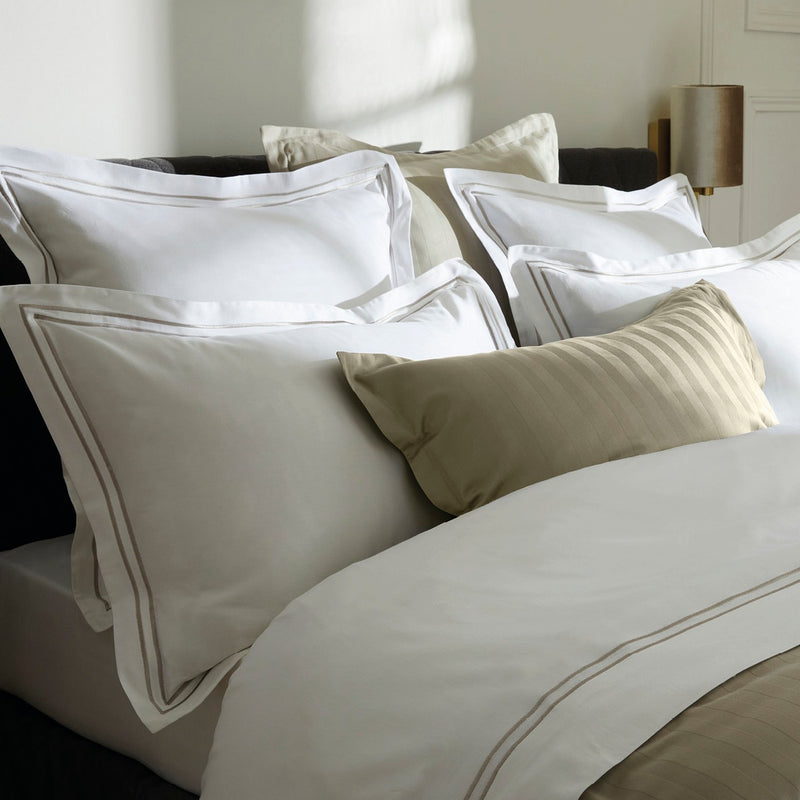 Paris - Set De 2 Taies D'Oreiller - Satin De Coton - Taupe / Blanc