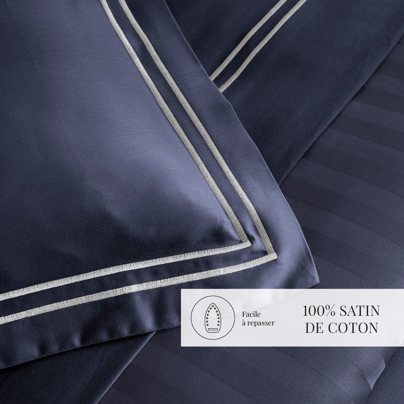 Paris - Set De 2 Taies D'Oreiller - Satin De Coton - Blanc / Bleu Foncé