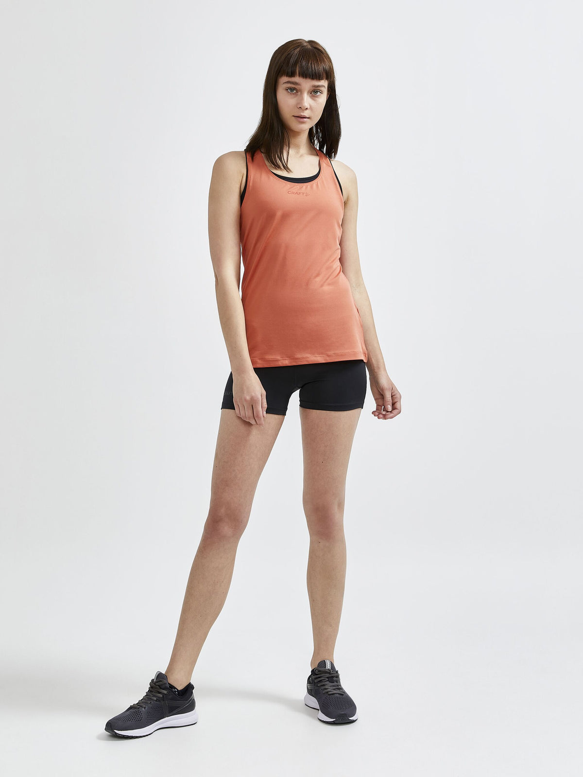 Short De Running Core Essence