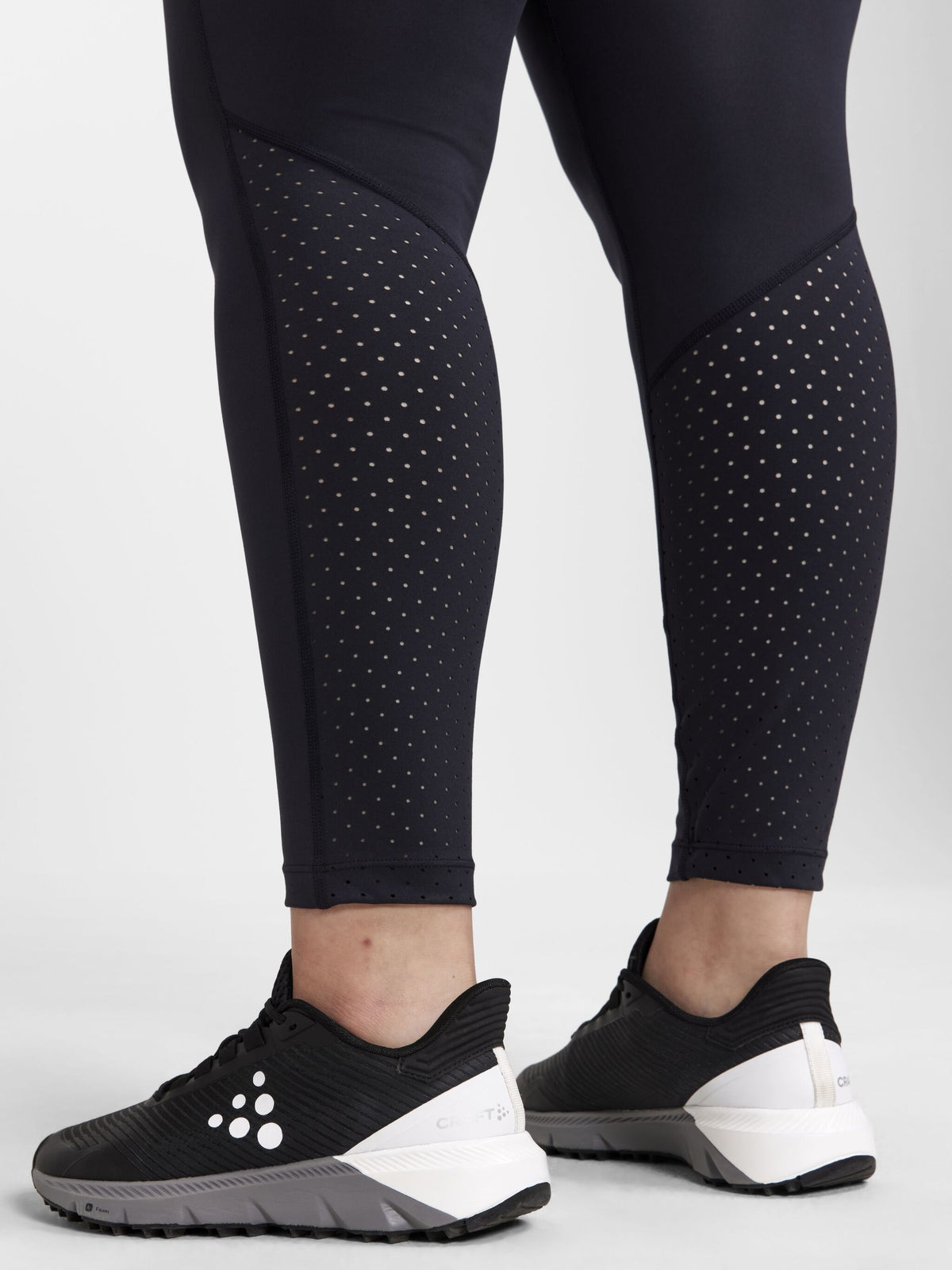Adv Essence Plus Tights - Black - Women's