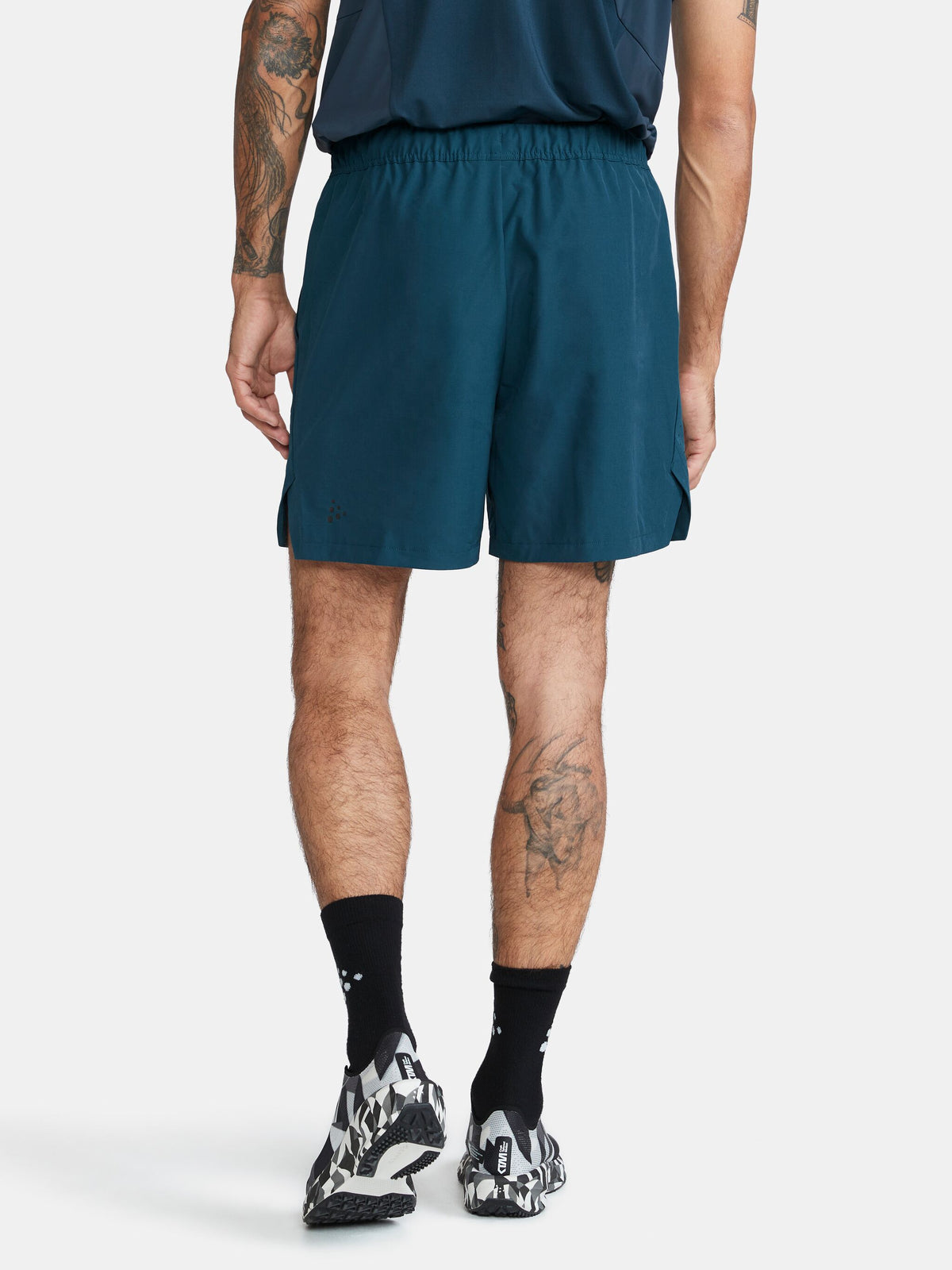 Woven 6" Adv Essence Shorts - Men