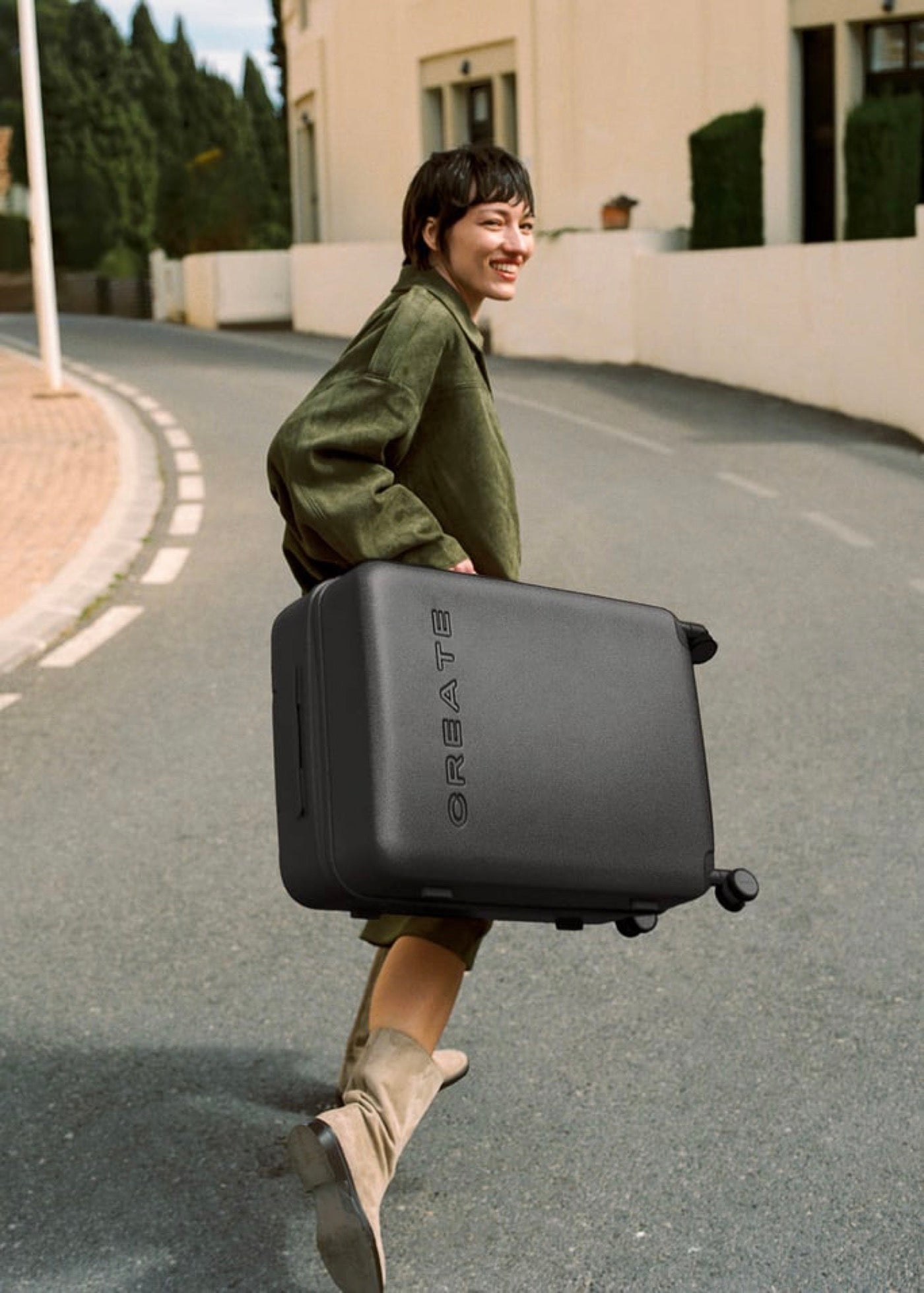Luggage Studio - Luggage Studio - Hard-Shell Polycarbonate Suitcase - Size M - Black