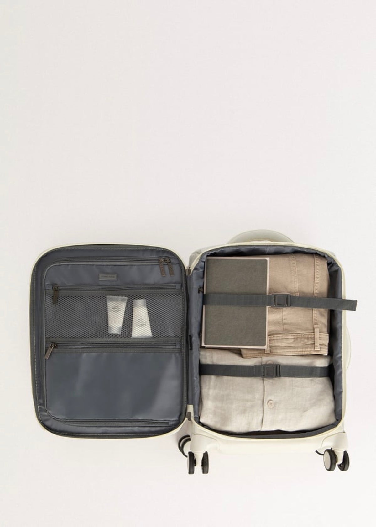 Luggage Studio Soft - Valise Souple - Taille M - Blanc Cassé