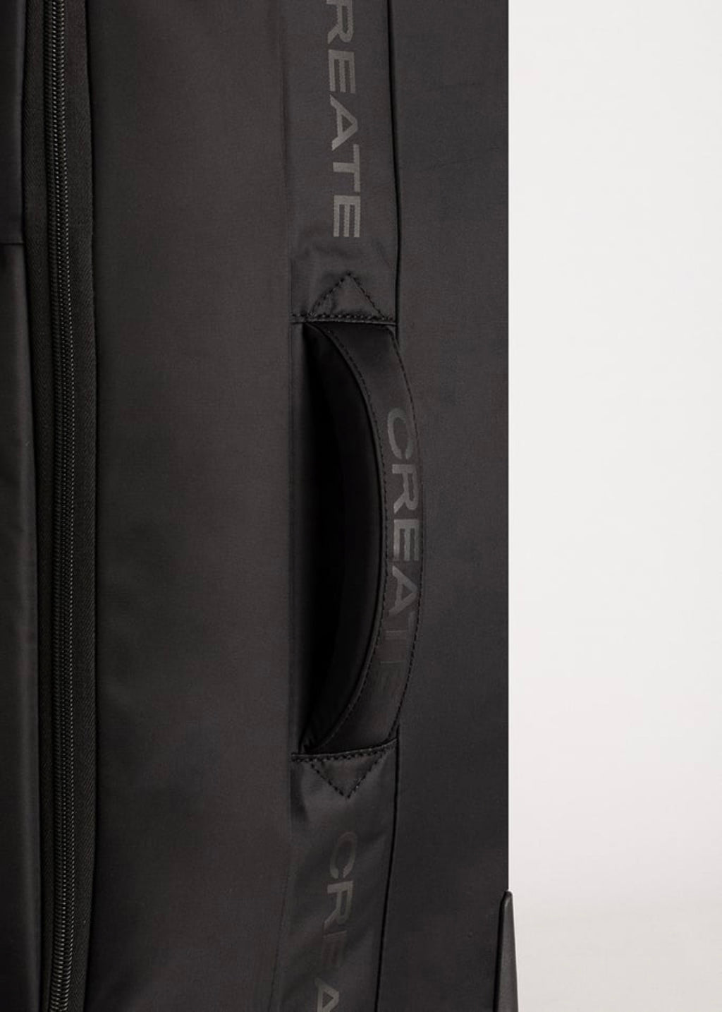 Luggage Studio Soft - Soft Suitcase - Size M - Black