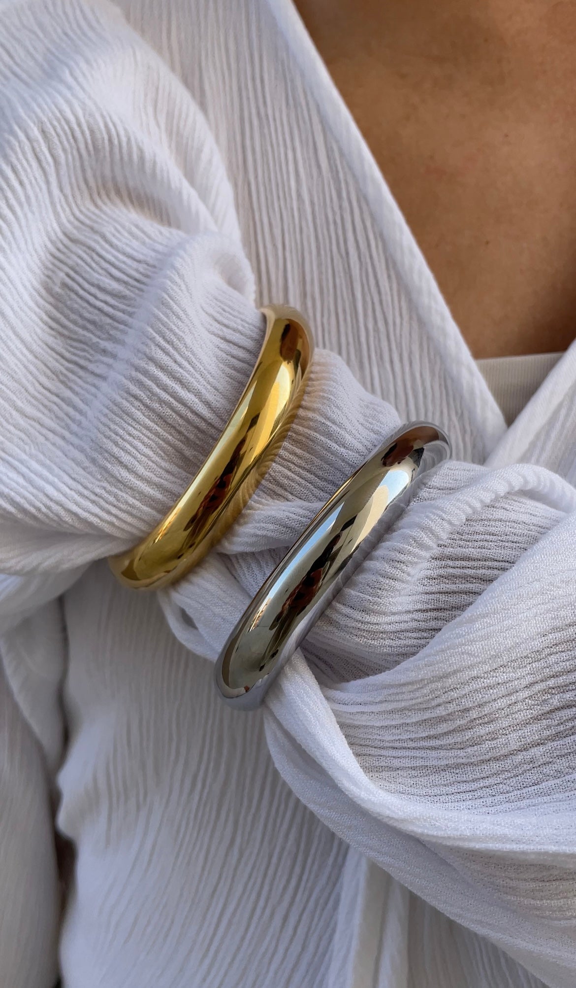 Bracciale rigido classico importante