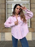Camisa de rayas rosa bebé