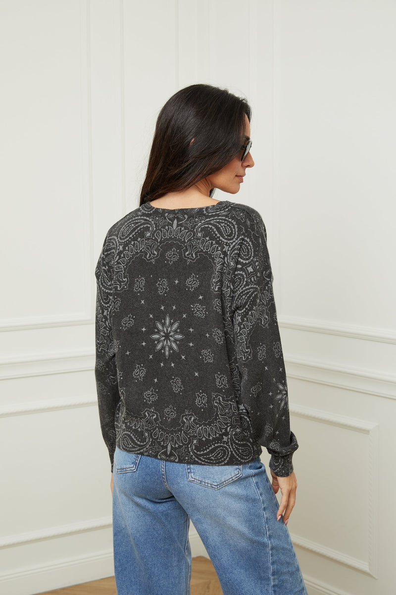 Edmond Bandana Print Sweater Anthracite