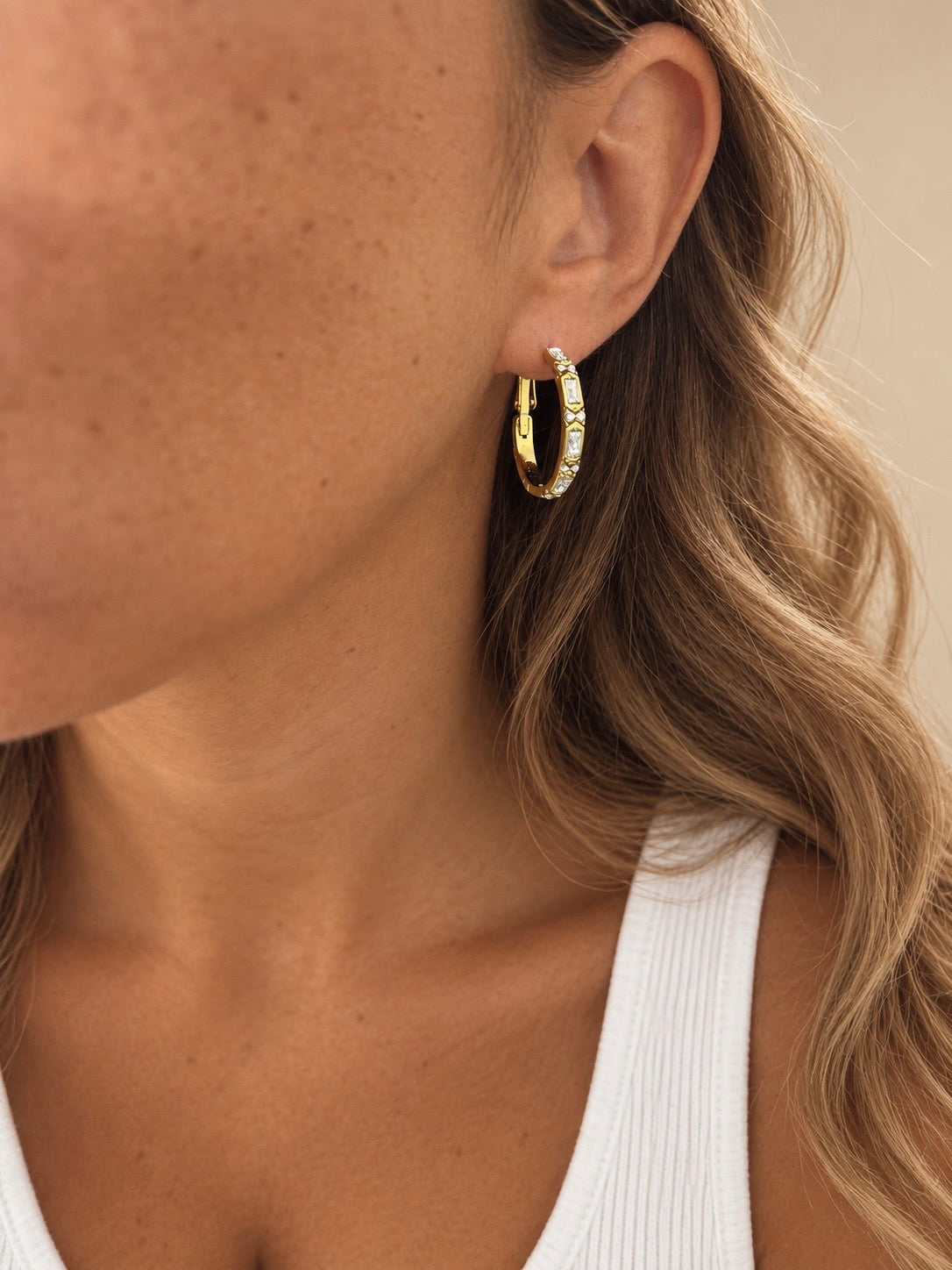 Boucles D'Oreilles Rika - Plusieurs Couleurs Disponibles