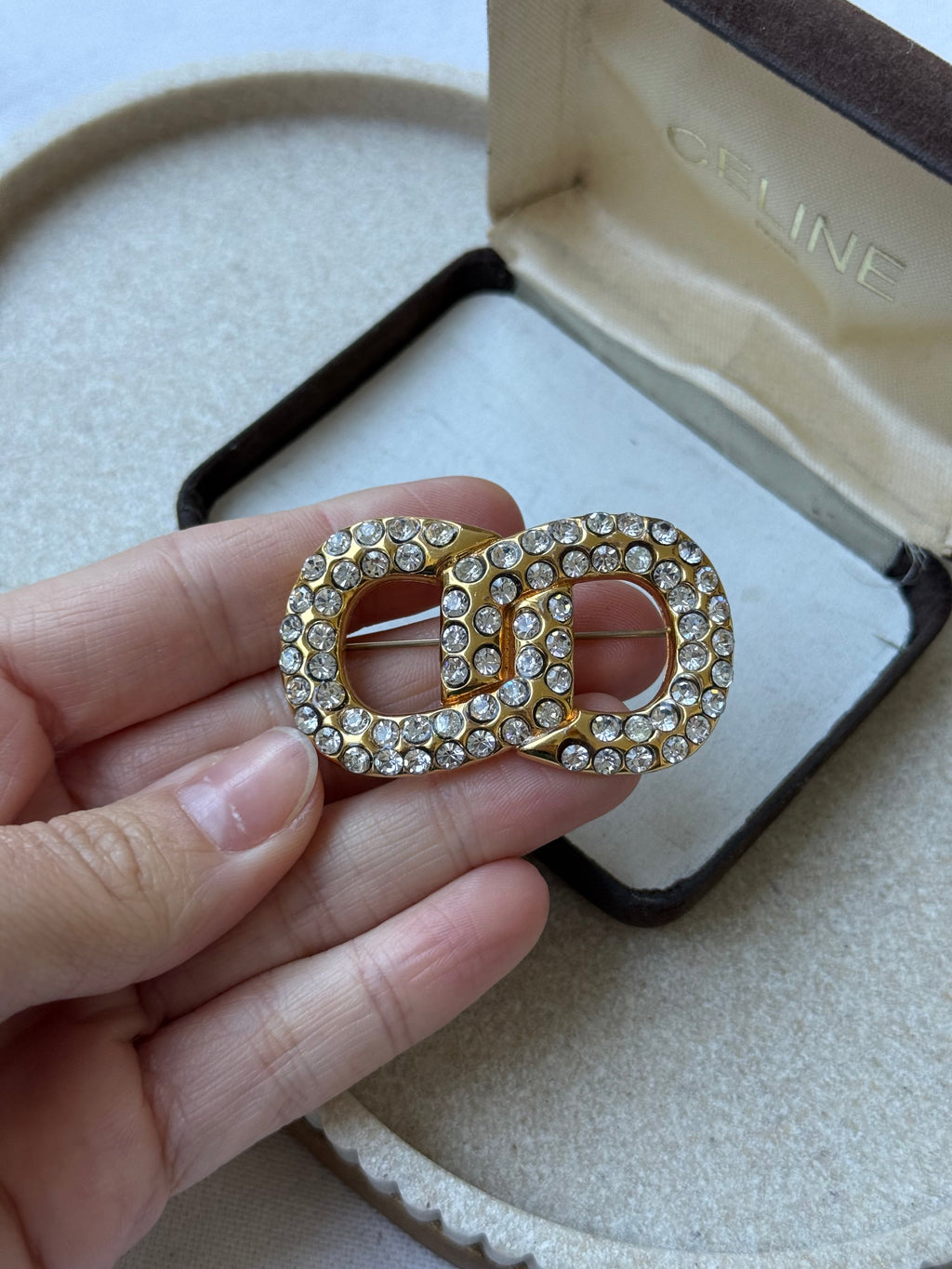 Broche Céline vintage - Eslabones de pedrería pavé