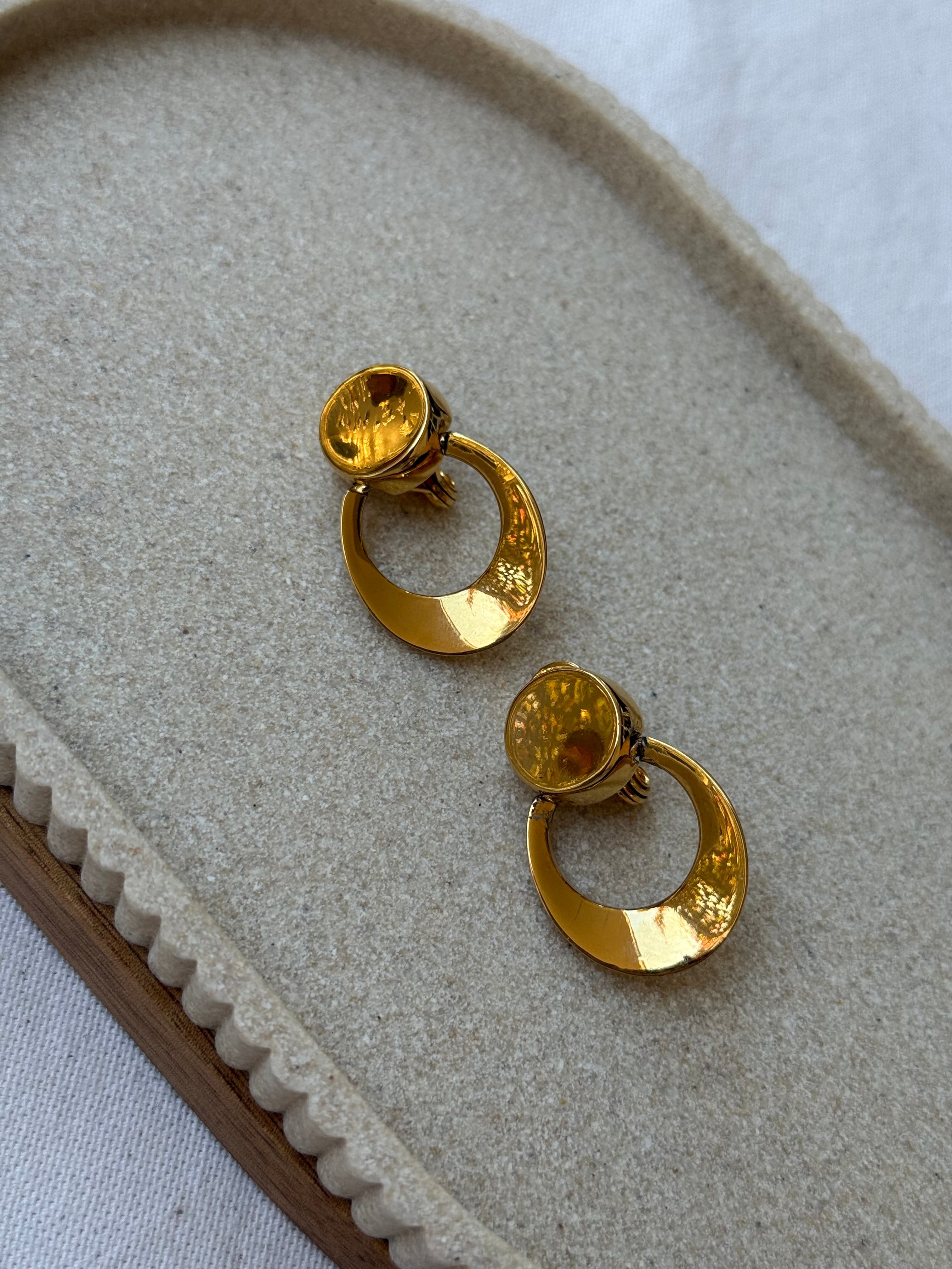 Boucles D’Oreilles Monet Vintage - Anneaux Suspendus Dorés