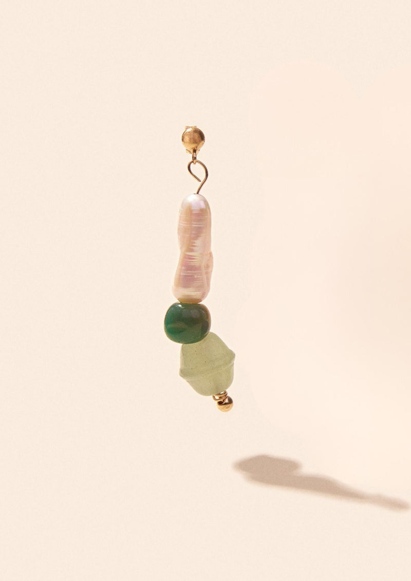 La Boucle D'Oreille N°1 X Nénés Paris En Pierres Naturelles Et Nacres