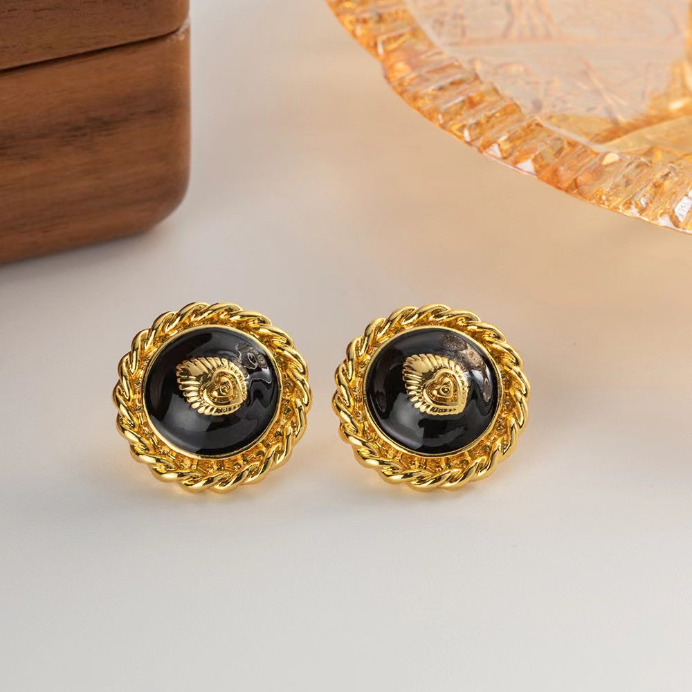 Vinta Earrings