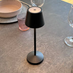 Emily - Lámpara de mesa inalámbrica - Acero - Negro