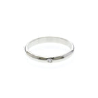 Alianza Cartier 1895 en platino con diamante de 2,6 mm
