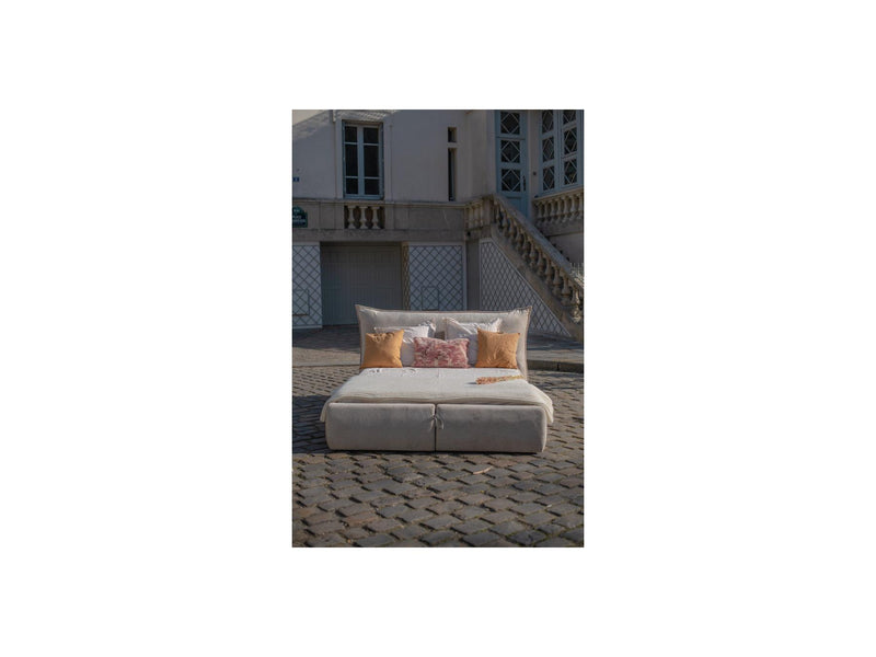Jade - Trunk Bed With Pillow Effect Headboard