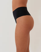 Tanga Invisible Moldeador Negro De Spanx