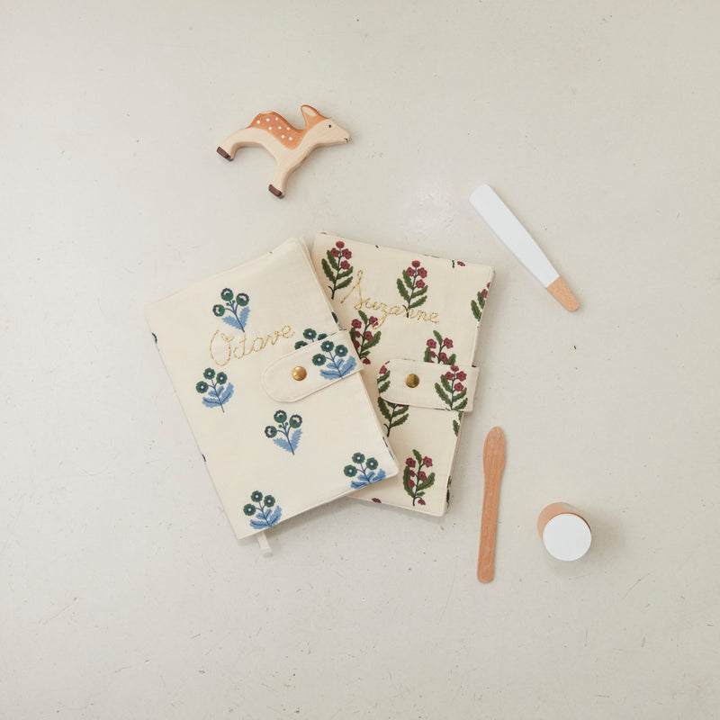 Protège Carnet De Santé Personnalisé - Bougainvillier