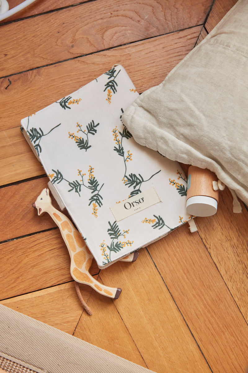 Protège Carnet De Santé Personnalisé - Mimosa