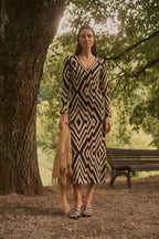 Robe Chevron V-Neck Black
