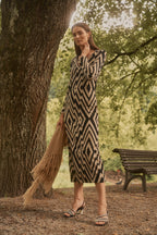 Robe Chevron V-Neck Black