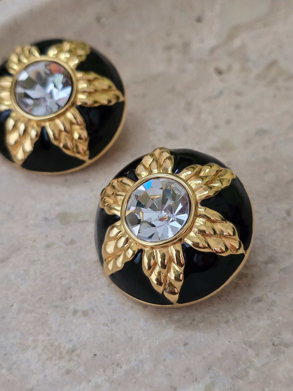 Pendientes de clip Fendi vintage años 1990