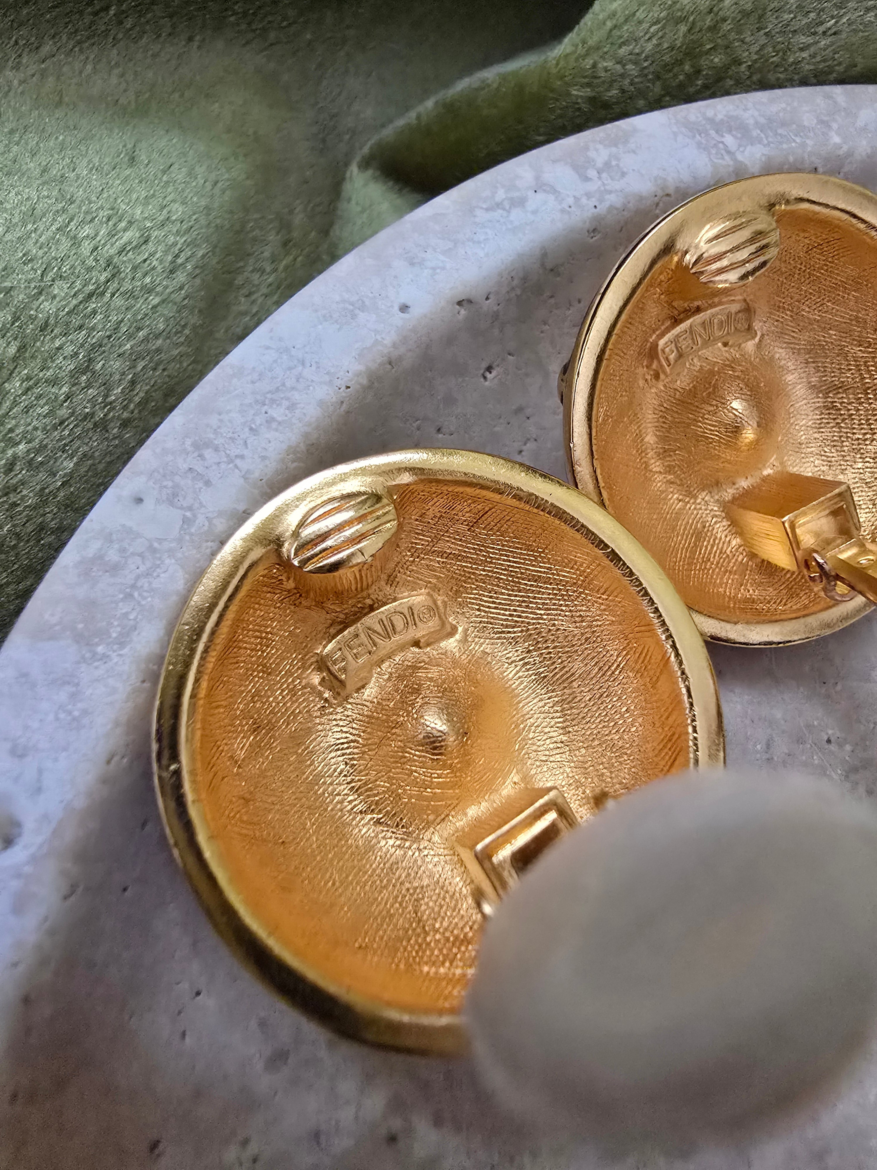 Pendientes de clip Fendi vintage años 1990
