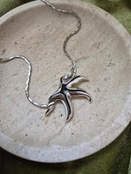 Givenchy Collar Vintage Plateado con Colgante de Estrella de Mar