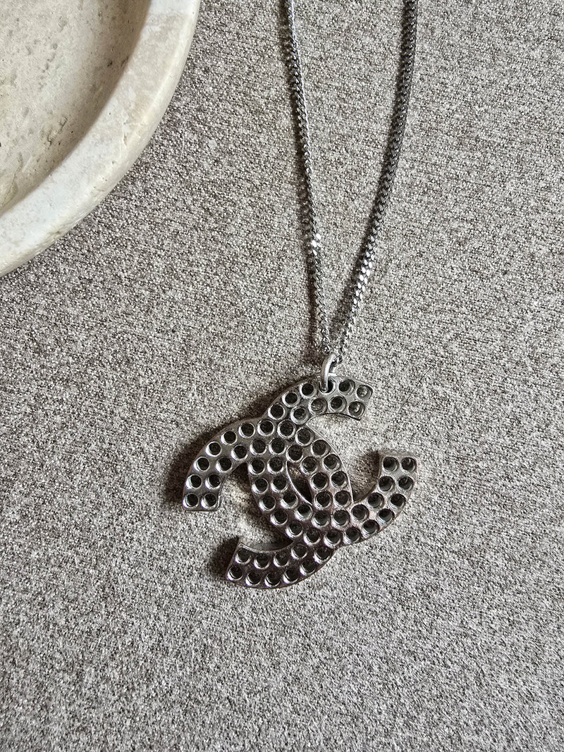 Chanel Collier Pendentif Cc Xl