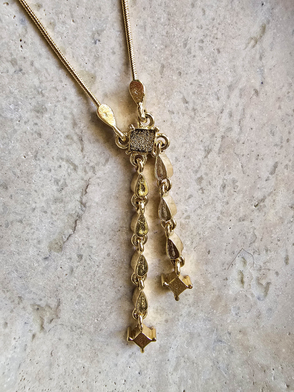 Nina Ricci Necklace Mini Star Pendant