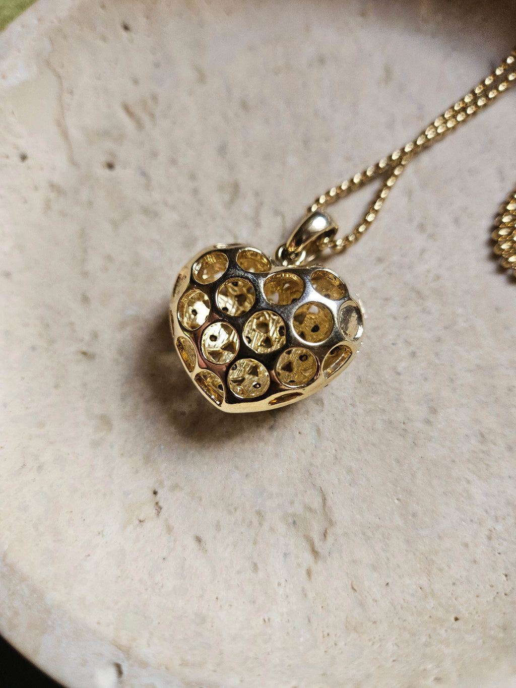 Collier Sautoir Dior Chaine À Bille Cœur Plaqué Or Et Strass Rubis