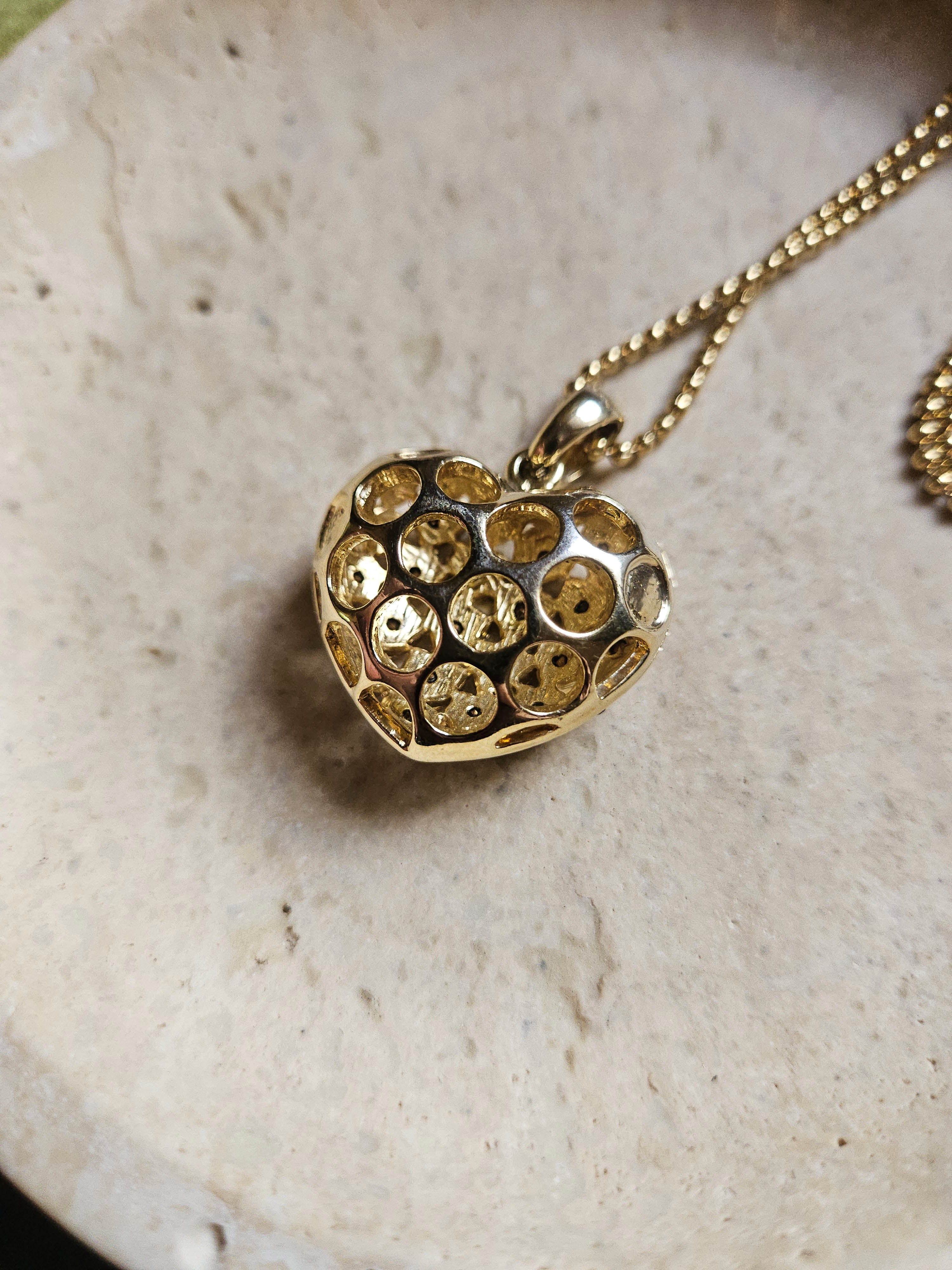 Collier Sautoir Dior Chaine À Bille Cœur Plaqué Or Et Strass Rubis