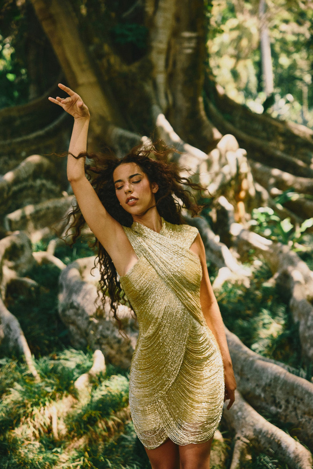 Robe Lyon - Light Gold