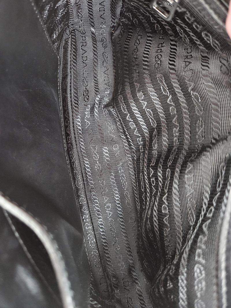 Bolso Prada En Cuero Saffiano Negro