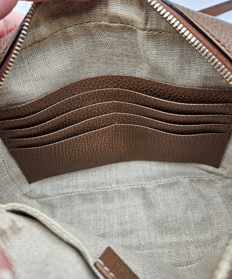 Bolso Gucci Bree Gg Supreme Beige